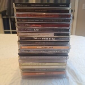 Bundle Of 18 R&B / Soul CD's By Various Artists From The 90's